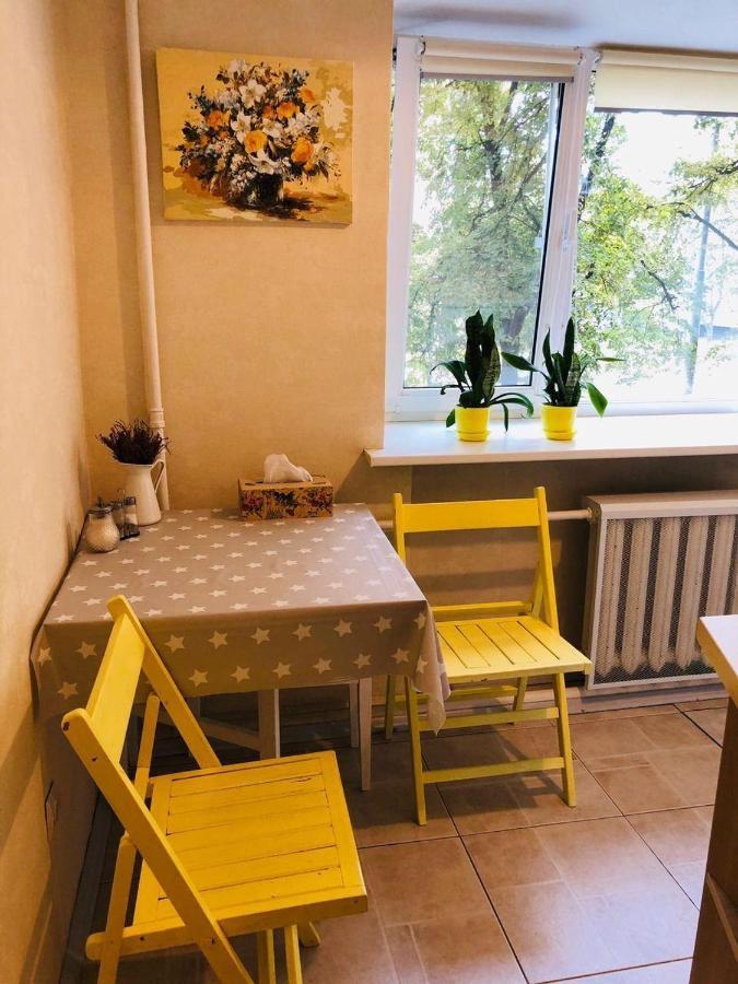 Sunflower Apartment Near Kiev Airport & Railway Station & Center City! 外观 照片